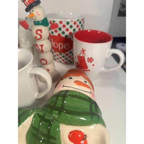 Lot of VTG CHRISTMAS DISHES including Mugs, Candle Holders, Serving Dishes. Boyn - Picture 8 of 8